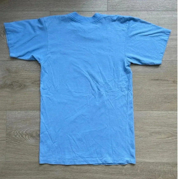 Vintage 80s 90s Guess Single Stitch T-Shirt Made in USA Short Sleeve Spellout - Picture 2 of 10